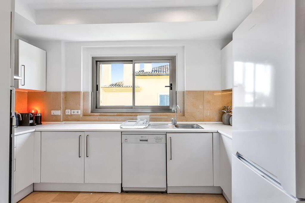 Yolo Spaces - Sotogrande Sea View Penthouse San Roque  Exterior foto